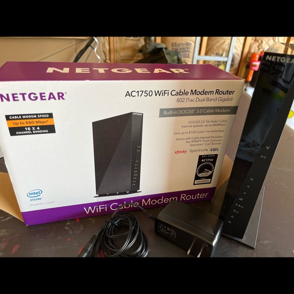 NETGEAR®AC1750 WiFi Cable Modem Router802.11 ac Dual Band Gigabit